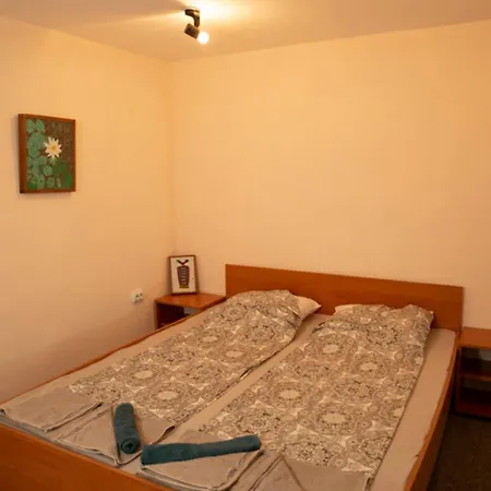 Old Town House за гости марчеви - стария град 招待所 3*