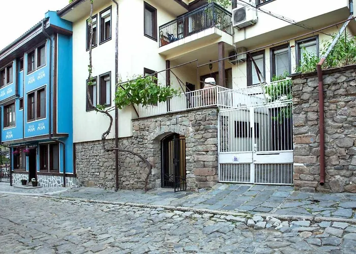 Old Town House за гости марчеви - стария град Πανσιόν 3*