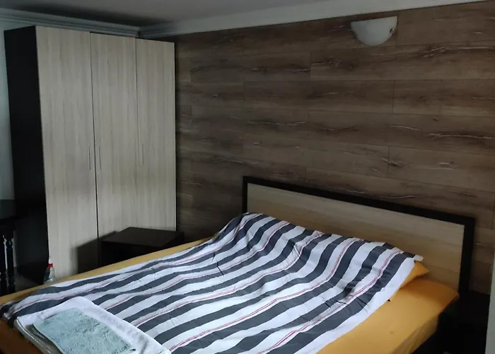 Old Town House за гости марчеви - стария град Πανσιόν 3*