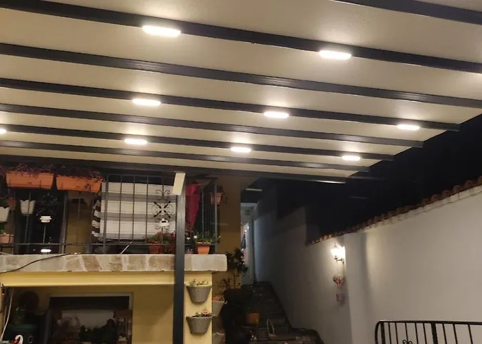 Πανσιόν Old Town House за гости марчеви - стария град 3*