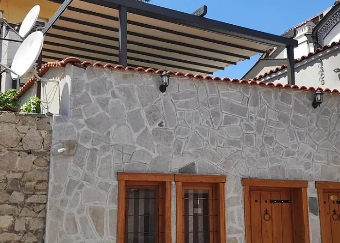 Old Town House за гости марчеви - стария град 3*