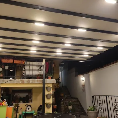 Affittacamere Old Town House за гости марчеви - стария град 3*